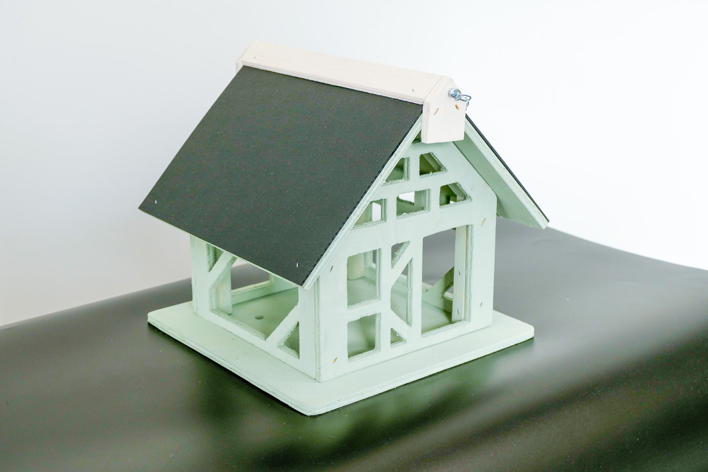 Karmnik Madeline (V)