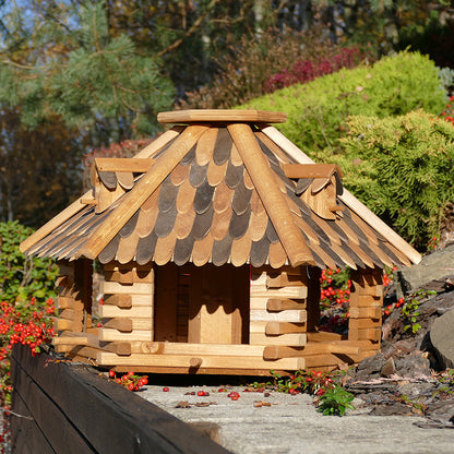 Karmnik Egis z nogą / Drewniana łuska